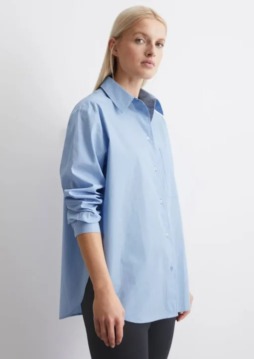 Bluzka koszulowa typu boyfriend oversize wykonana z popeliny z bawełny organicznej