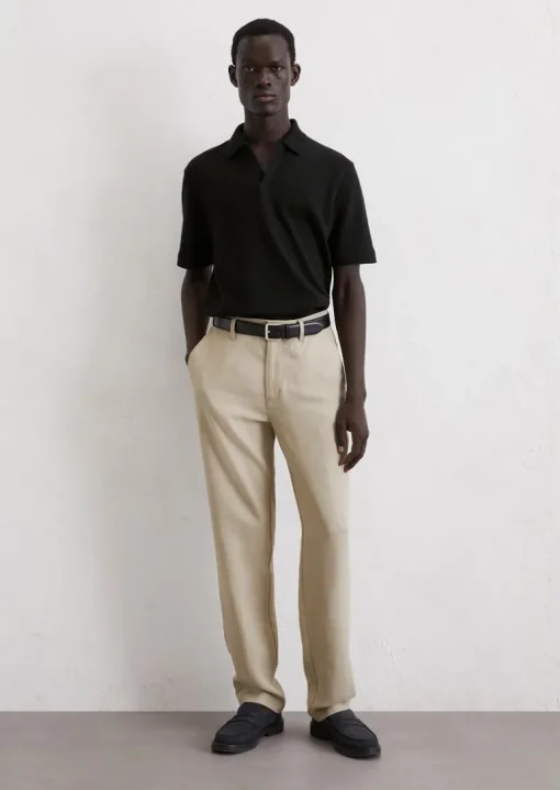 Chino model Bunkris straight wykonana z delikatnej mieszanki lnu i wiskozy