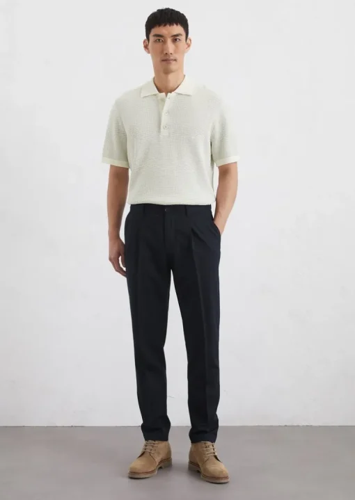 Chino model Osby jogger plisy zwężane Wykonane z miękkiej mieszanki materiałów