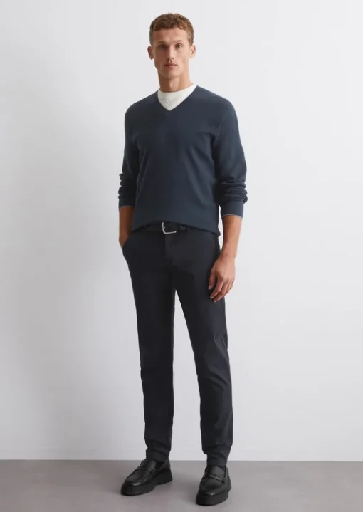 Chino model Osby zwężane wykonana z mieszanki bawełny organicznej
