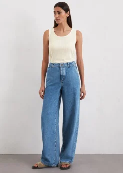 Model jeansów Luma szeroki wykonana z mieszanki lyocellu i bawełny organicznej