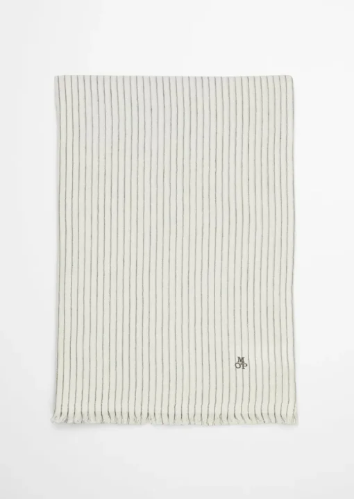 Plaid Model Fine Stripe wykonane z bawełny organicznej i lnu