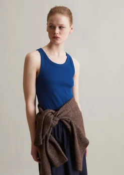 Prążkowany tank top slim wykonana z elastycznego dżerseju z bawełny organicznej