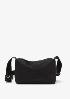 Saszetka typu crossbody wykonane z materiałów pochodzących z recyklingu