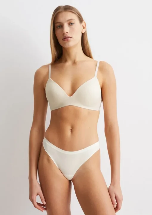 String w opakowaniu po 2 sztuki