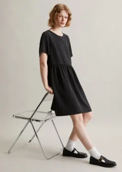 Strój regularny Wykonane z materiału TENCEL™ Lyocell