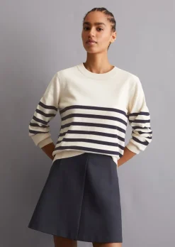 Sweter z dzianiny w paski regular wykonane z miękkiej bawełny stretch