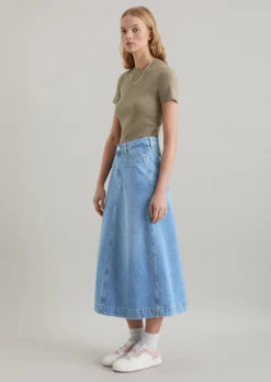 T-shirt slim wykonana z prążkowanego dżerseju