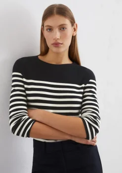 Wąski sweter w paski wykonane z miękkiej bawełny organicznej