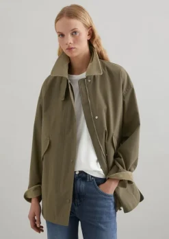 Zrelaksowana kurtka outdoorowa w stylu stodoły wykonane z powlekanej bawełny i nylonu